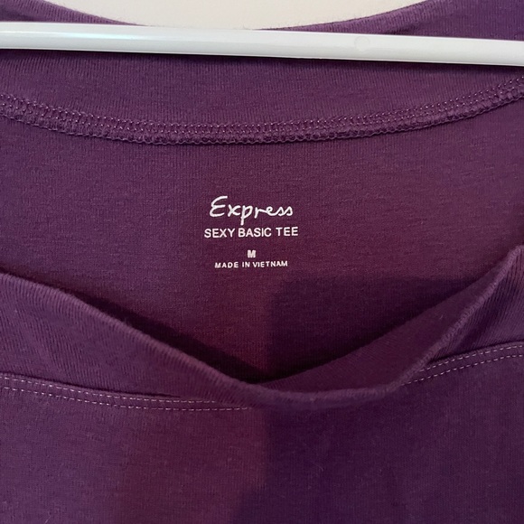 Express brand sexy basic tee, size medium - Picture 2 of 3